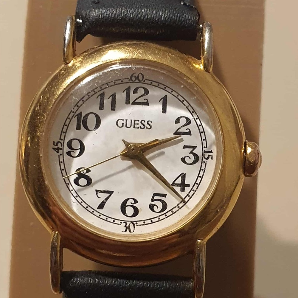 Vtg Guess Goldtone/White/Black Leather Women's Watch